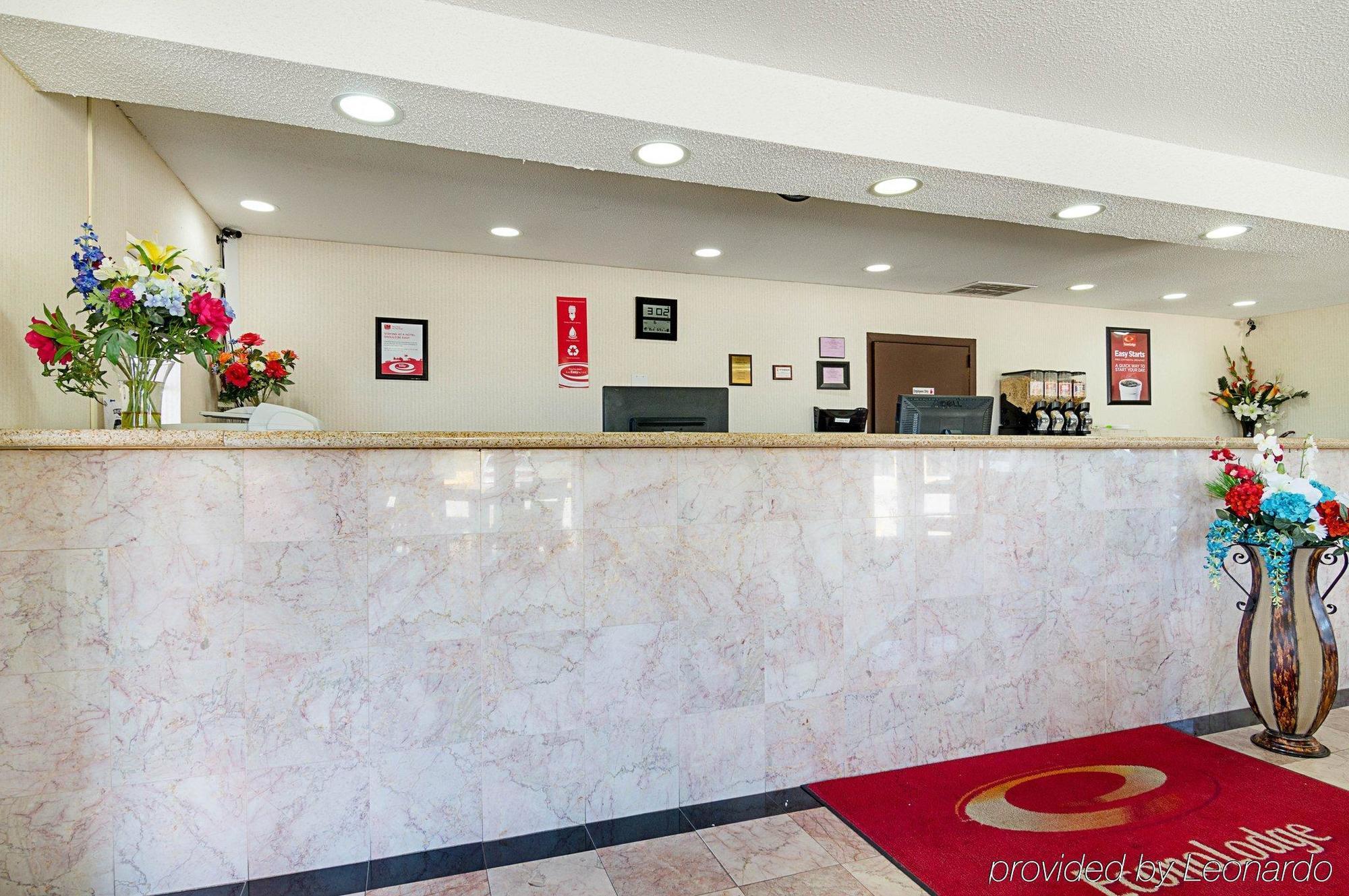 Econo Lodge Mcpherson ภายนอก รูปภาพ