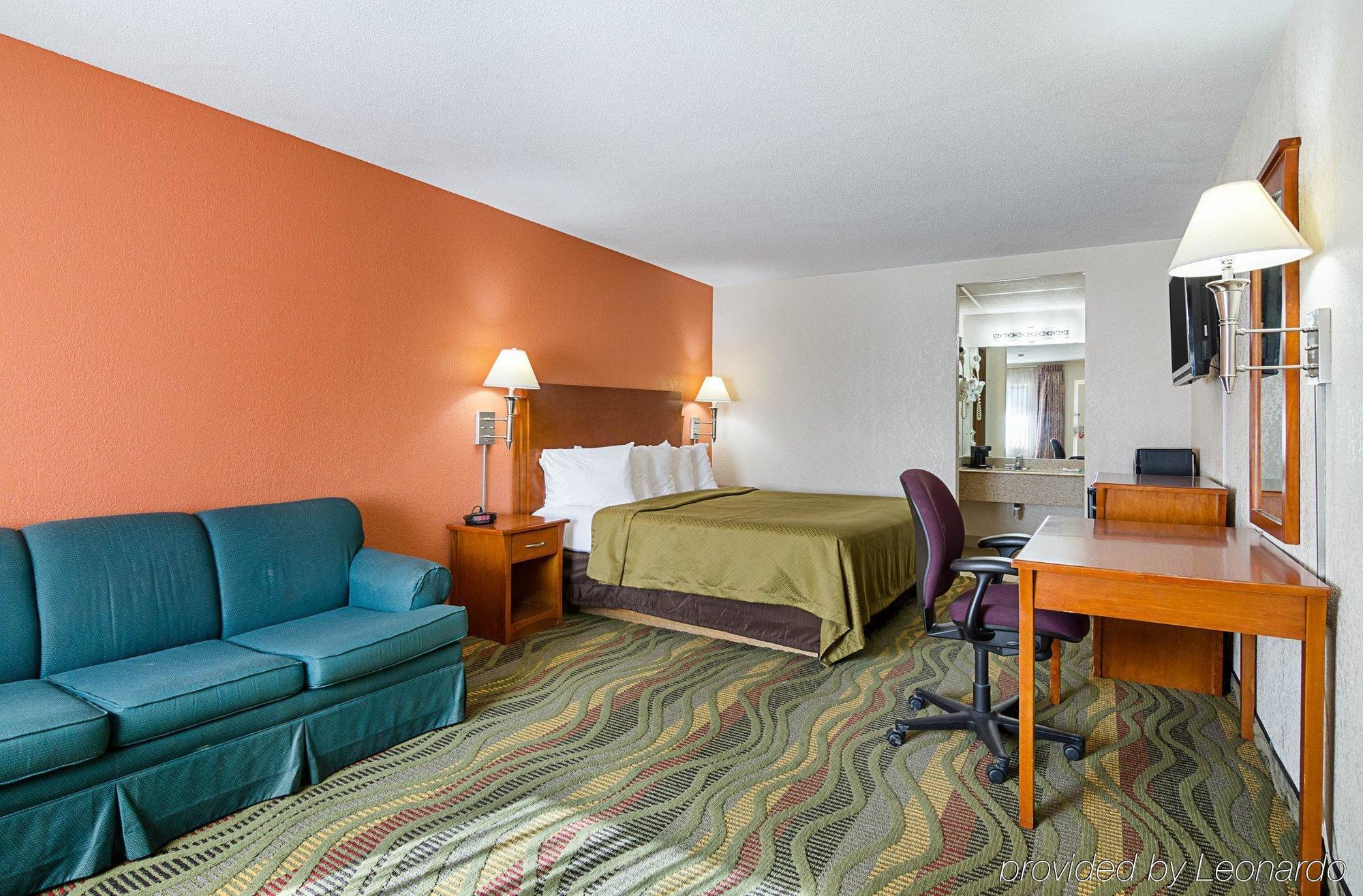 Econo Lodge Mcpherson ภายนอก รูปภาพ